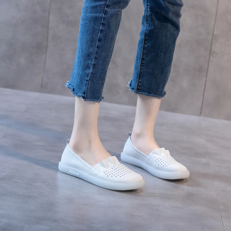 

2021 New Summer Female Loafers PU Hollow Breathable Soft Casual Solid Color Flat Shoes For Pregnant Women