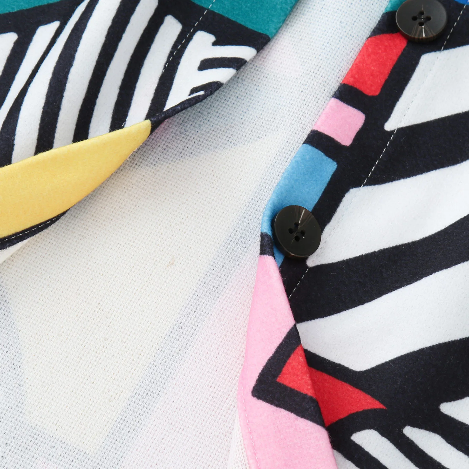 Куртка мужская осенне-зимняя на пуговицах с принтом батальных размеров |