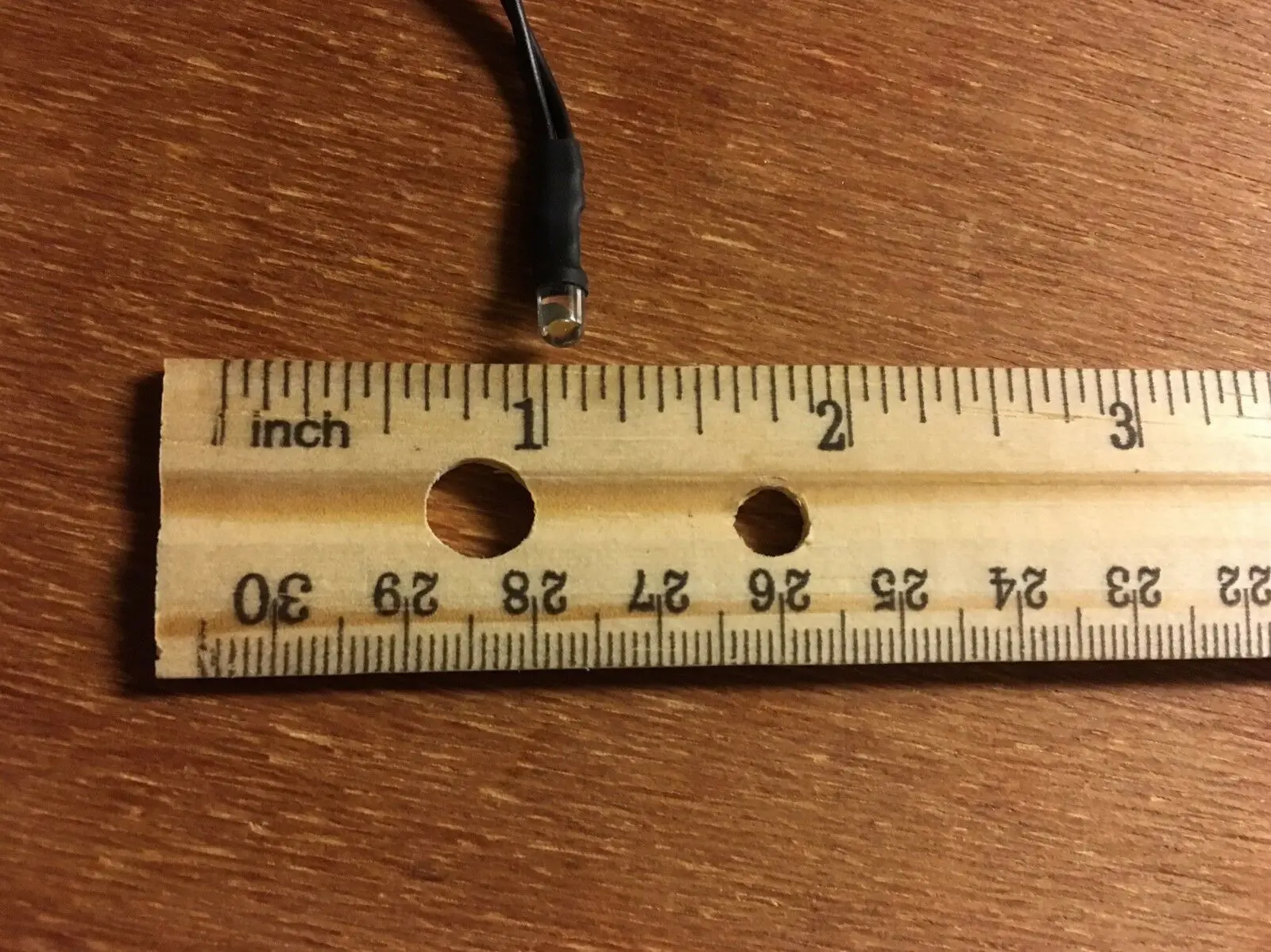 Комплект ламп 2226 измерительный циферблат стерео (8 в теплый белый светодиод)