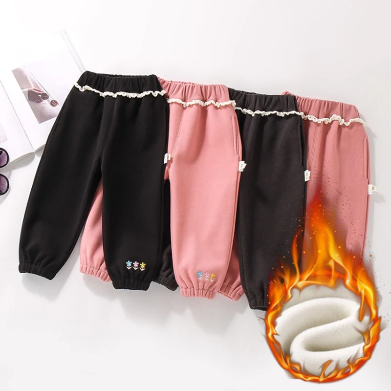 

Зимние хлопковые бархатные брюки для маленьких девочек, детские спортивные брюки с цветочной вышивкой, 3 цвета, мягкие повседневные спортив...