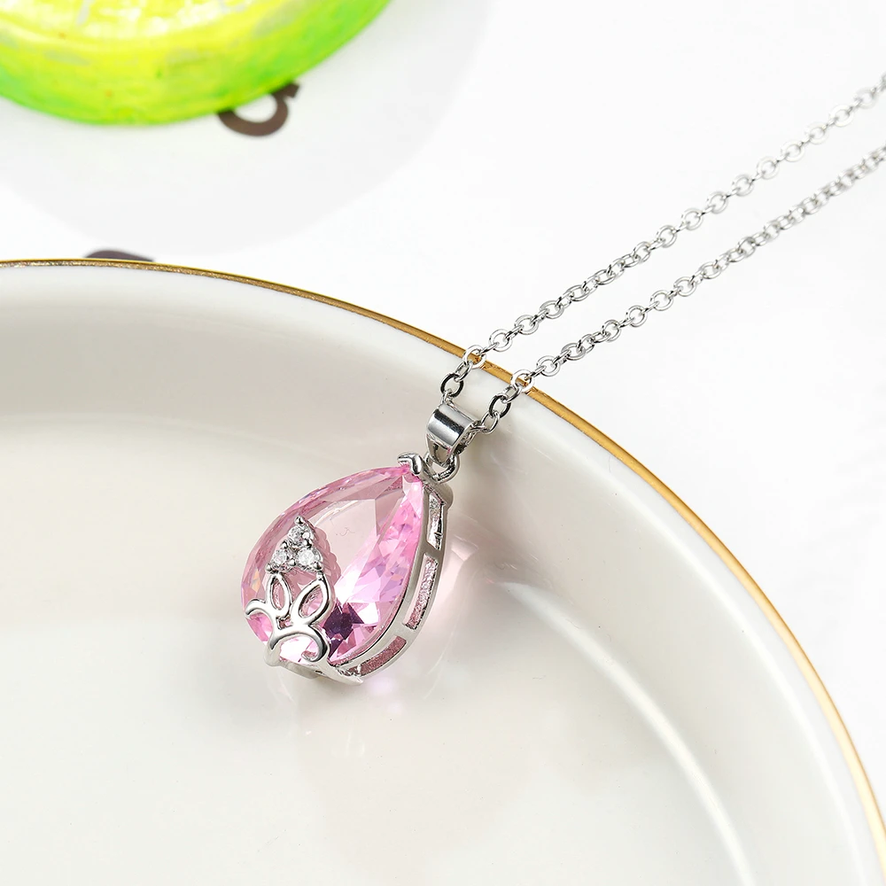 

Crystal necklace female clavicle chain Lover Gift pendant simple student ornament generous temperament neck Zircon Stone chain