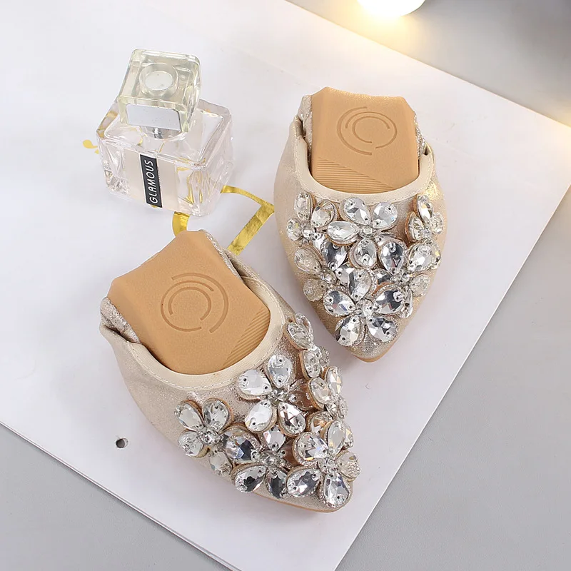 

Туфли женские с острым носком, на мягкой подошве, без застежки