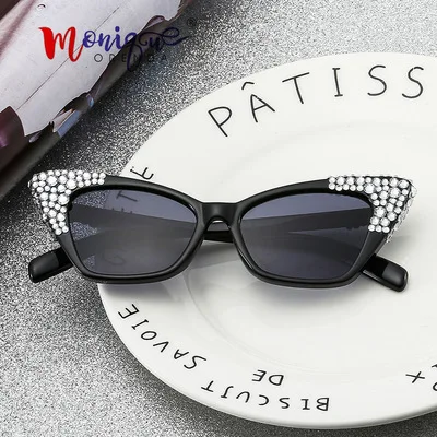

Explosions small modern retro cat's eye sunglasses trend street shooting handmade diamond sunglasses women