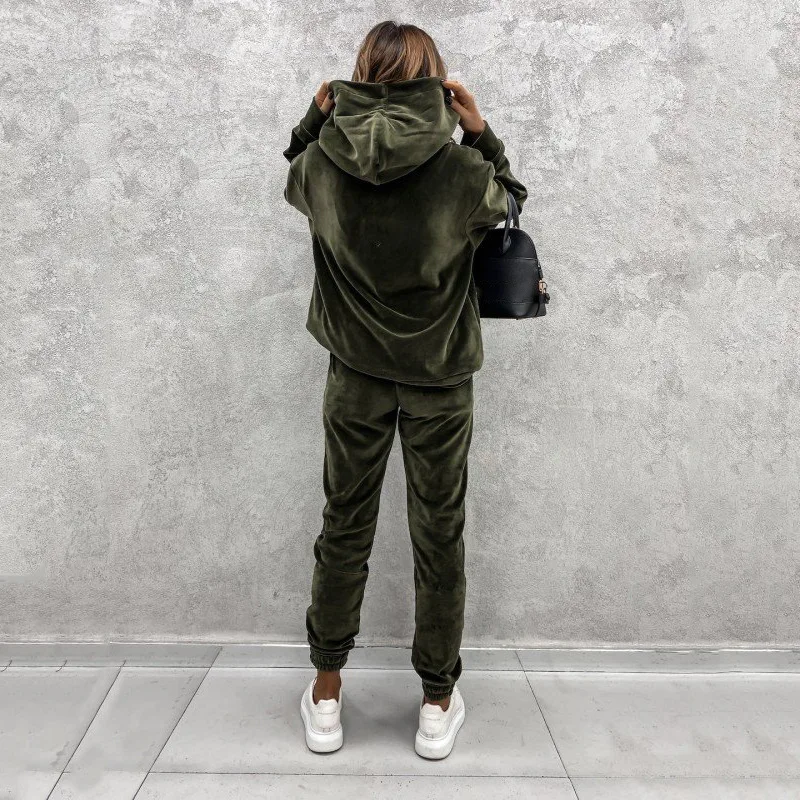 

Mandylandy Winter Loose Velvet Sports Suit Women's Casual Elastic Waist Pencil Pants + Long Sleeve Pocket O-Neck Tops Suit