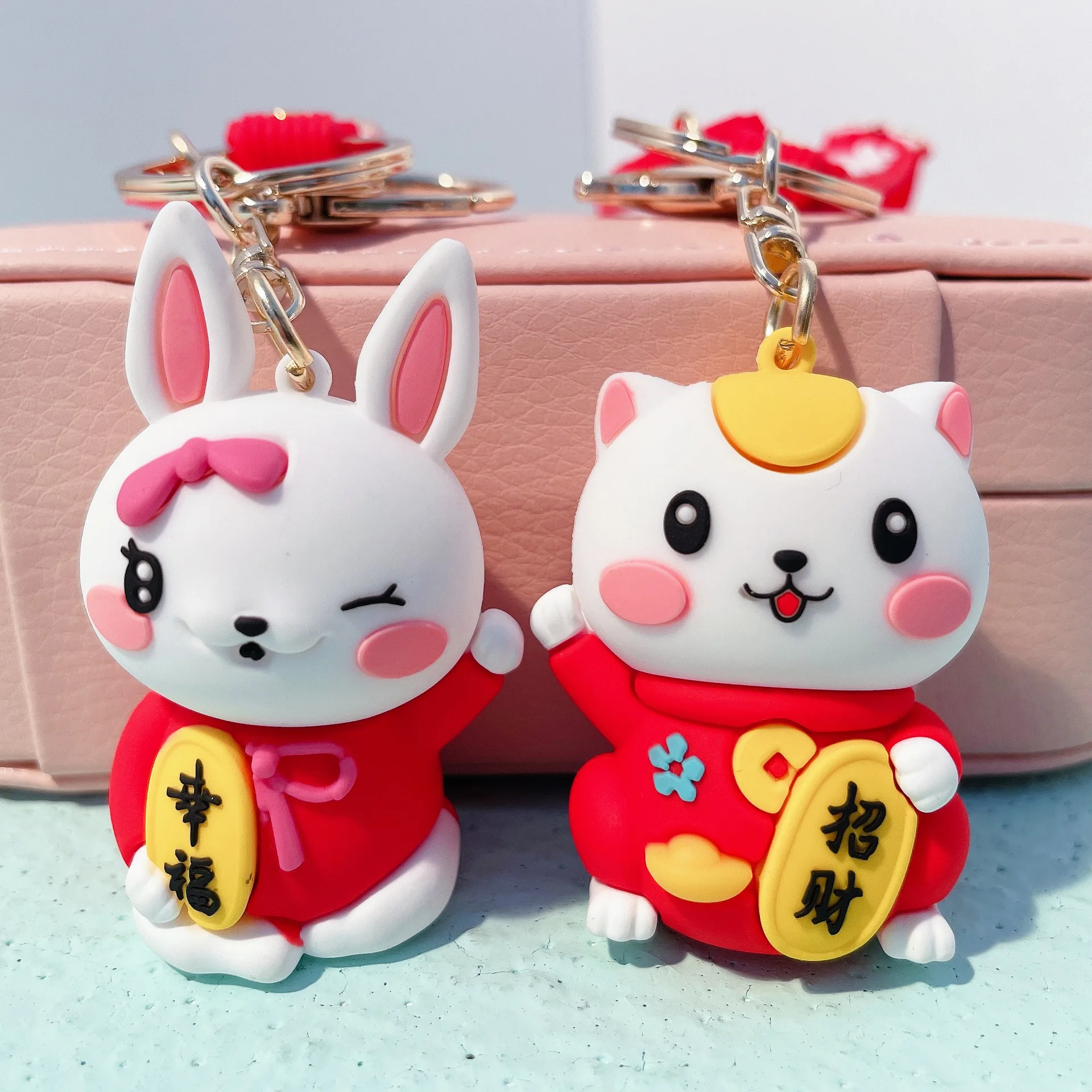

Новый милый счастливый кот счастливый кролик экшн-фигурка в китайском стиле игрушечный брелок креативный Счастливый маленький брелок в ви...