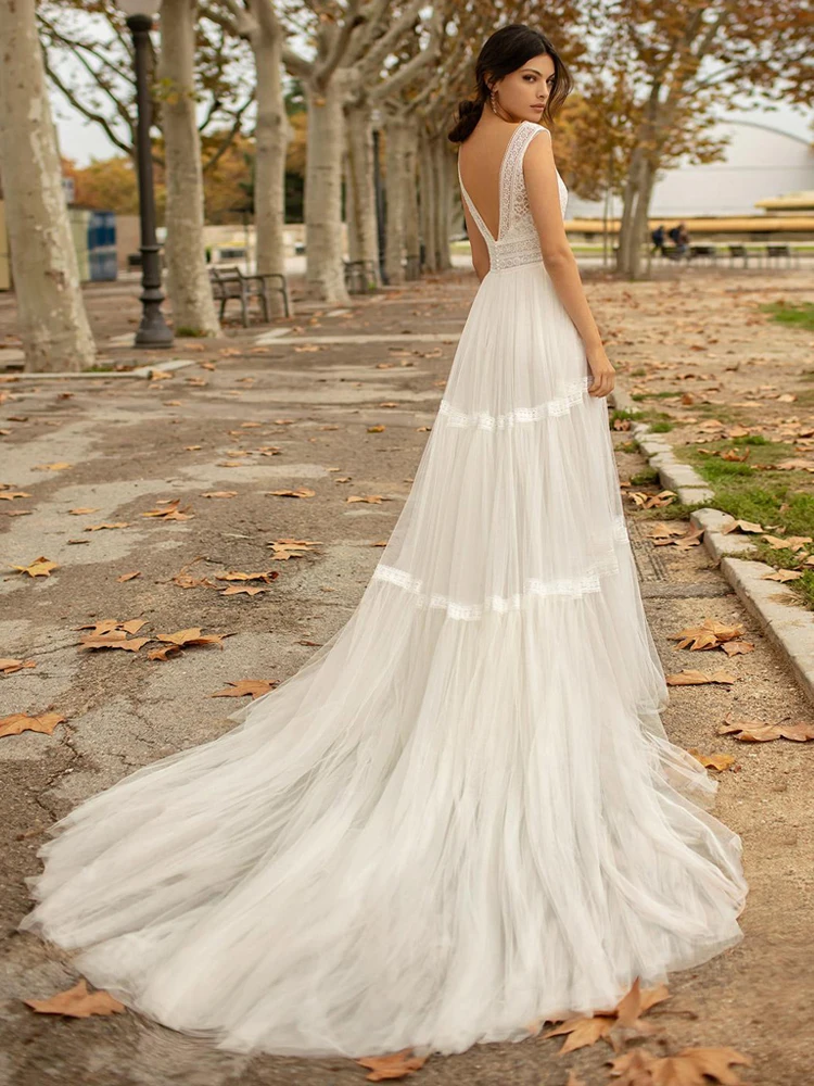 Booma Bohemia ivory Wedding Dresses Lace 2020 Sleeveless Open Back Princess Gown V-Neck Beach Bridal Gowns Plus Size | Свадьбы и