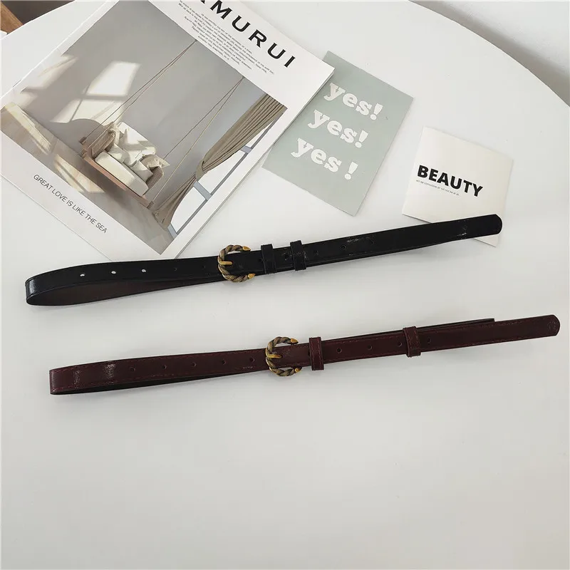 Ремень женский тонкий с латунной пряжкой овальной модный художественный простой