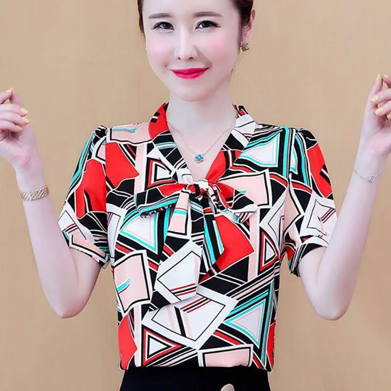 Женская шифоновая блузка с коротким рукавом бантом на воротнике|Блузки| |