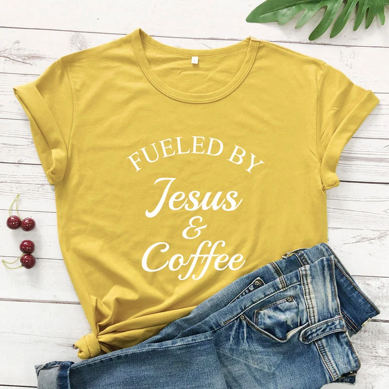 mustard-white text Fueled By Jesus& coffee Футболка женская Религиозная Христианская графическая Футболка Топ модная женская Мотивационная Библейская стих церковная футболка - Цвет: mustard-white text