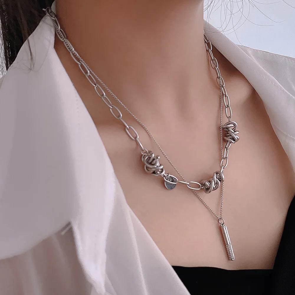 

Fashion stainless steel double layered thorns necklace female French clavicle chain