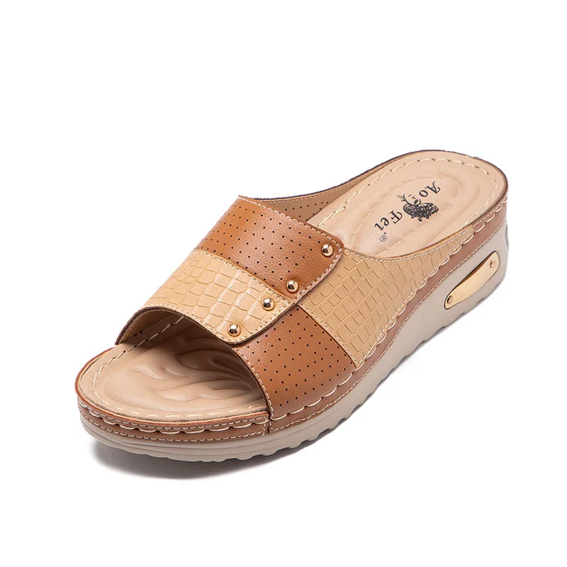 

Woman Slippers Ladies Flat Wedges Platform Shoes Summer Woman Fashion Casual Slippers Open Toe Summer 2021 Sandalias Mujer