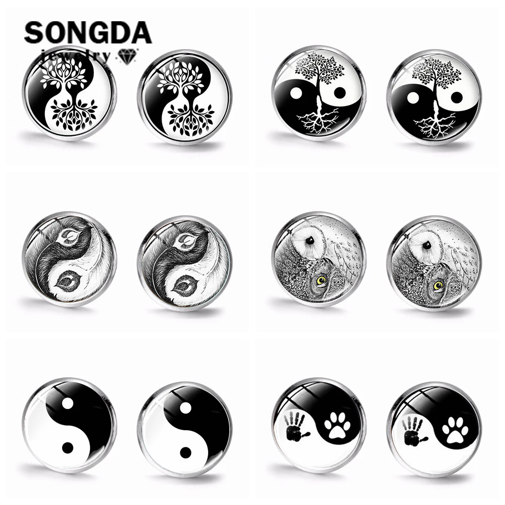 

Ying Yang Earrings Black White Yin And Yang Tai Chi Art Photo Transparent Glass Dome Small Ear Stud Gift for Yoga Lovers Jewelry