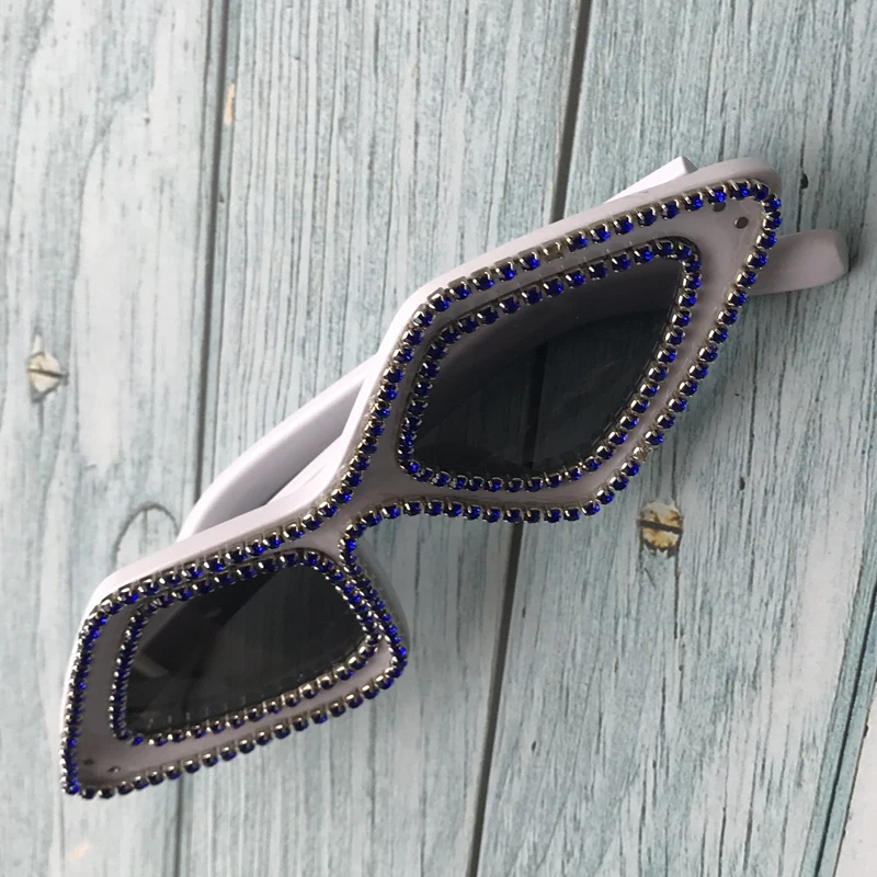 Солнцезащитные очки woemn изящные стразы белая оправа кошачий глаз uc400 модные samll |