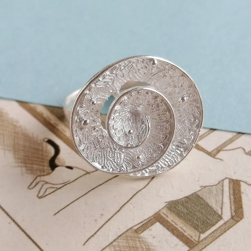 Кольцо женское спиральное из серебра 999 пробы регулируемое | Украшения и