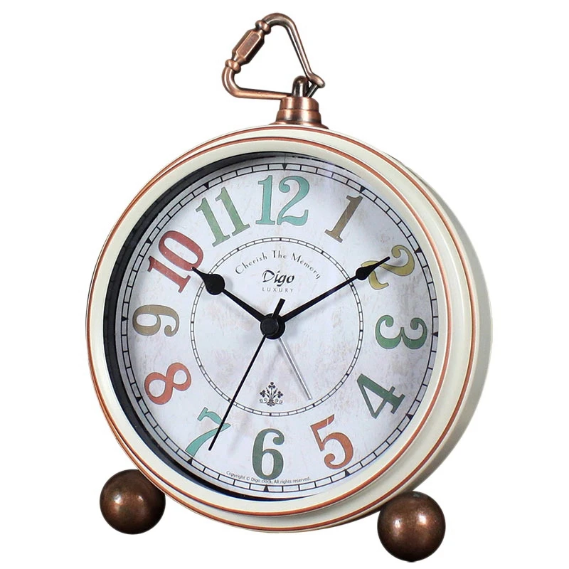 

Digo Retro Alarm Clock Battery Silent Non-Ticking Metal Desk Table Quartz Digital Clocks For Indoor Bedroom Decor Kids