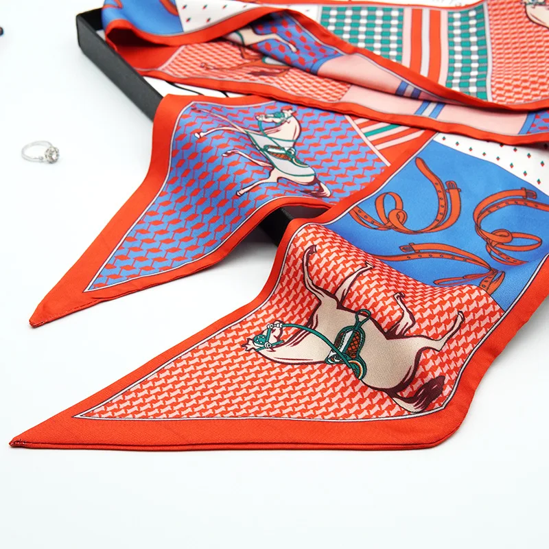 Шарф Шелковый женский с принтом в виде лошади |