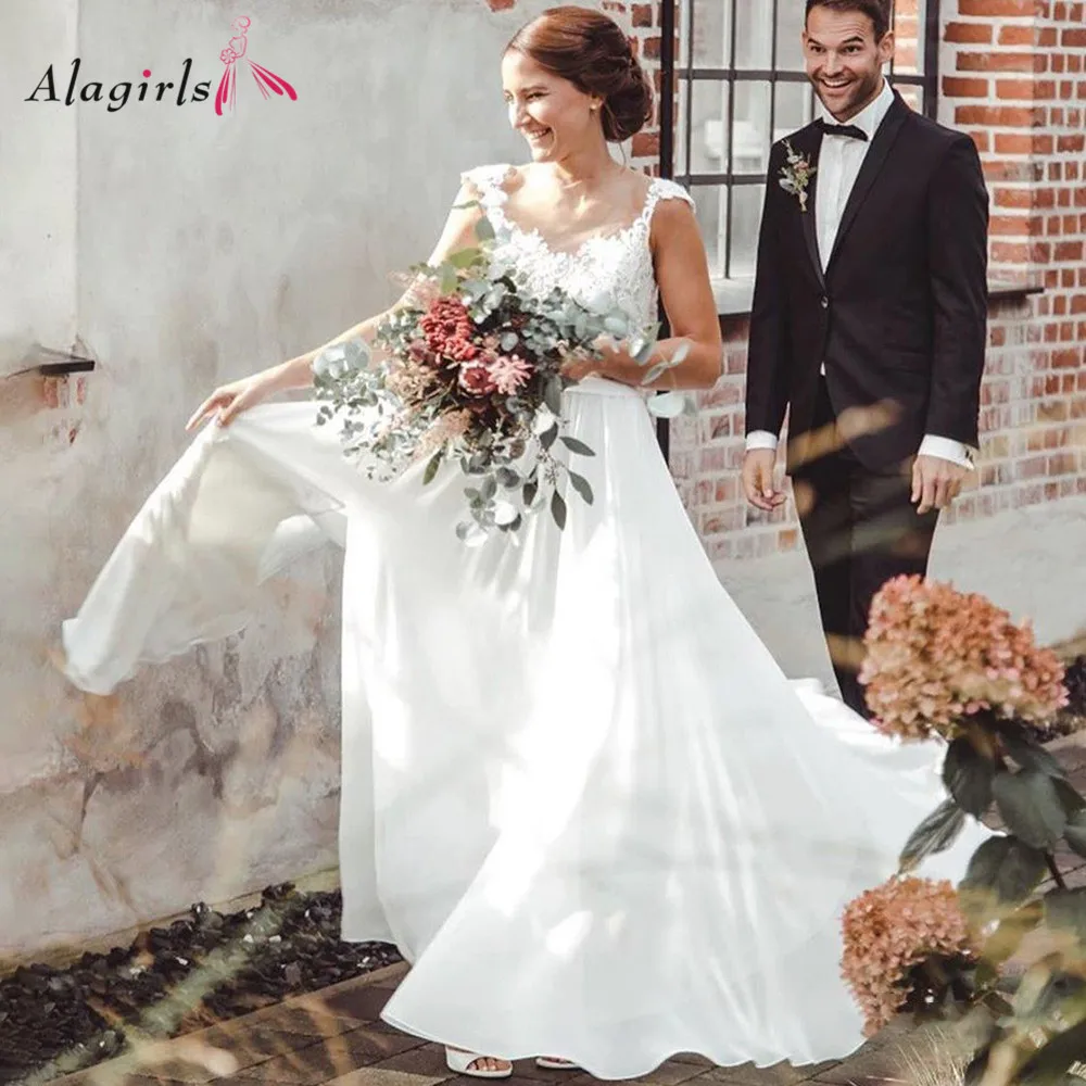 

Простое свадебное платье в стиле бохо, женское пляжное свадебное платье с вышивкой, глубоким круглым вырезом, рукавом-крылышком и пуговицами сзади, Robe de mariee 2020