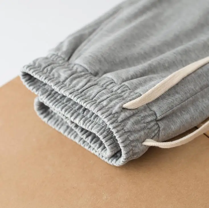 Мужские спортивные брюки повседневные штаны на весну свободные прилив мужские с