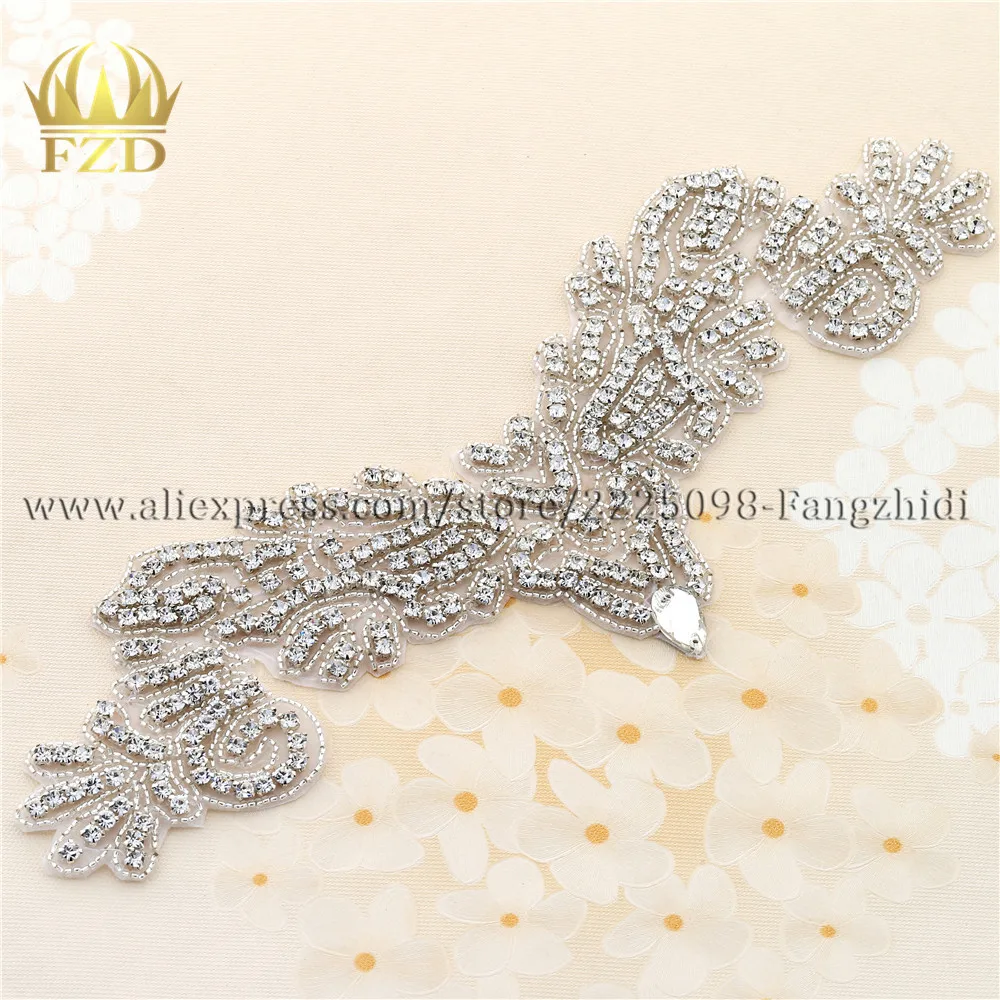 

(30pieces) Wholesale Handmade Sew On Hotfix Sliver Clear Bridal Embroidery Applique for Wedding Dresses Garments Bridal Belt