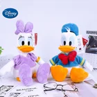 Игрушка плюшевая Дональд Дак, 30 см