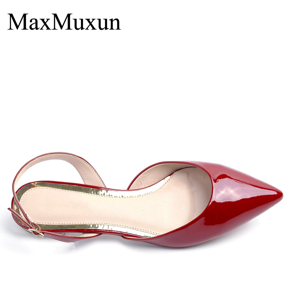 Женские босоножки на низком каблуке с острым носком и ремешком сзади|Боссоножки