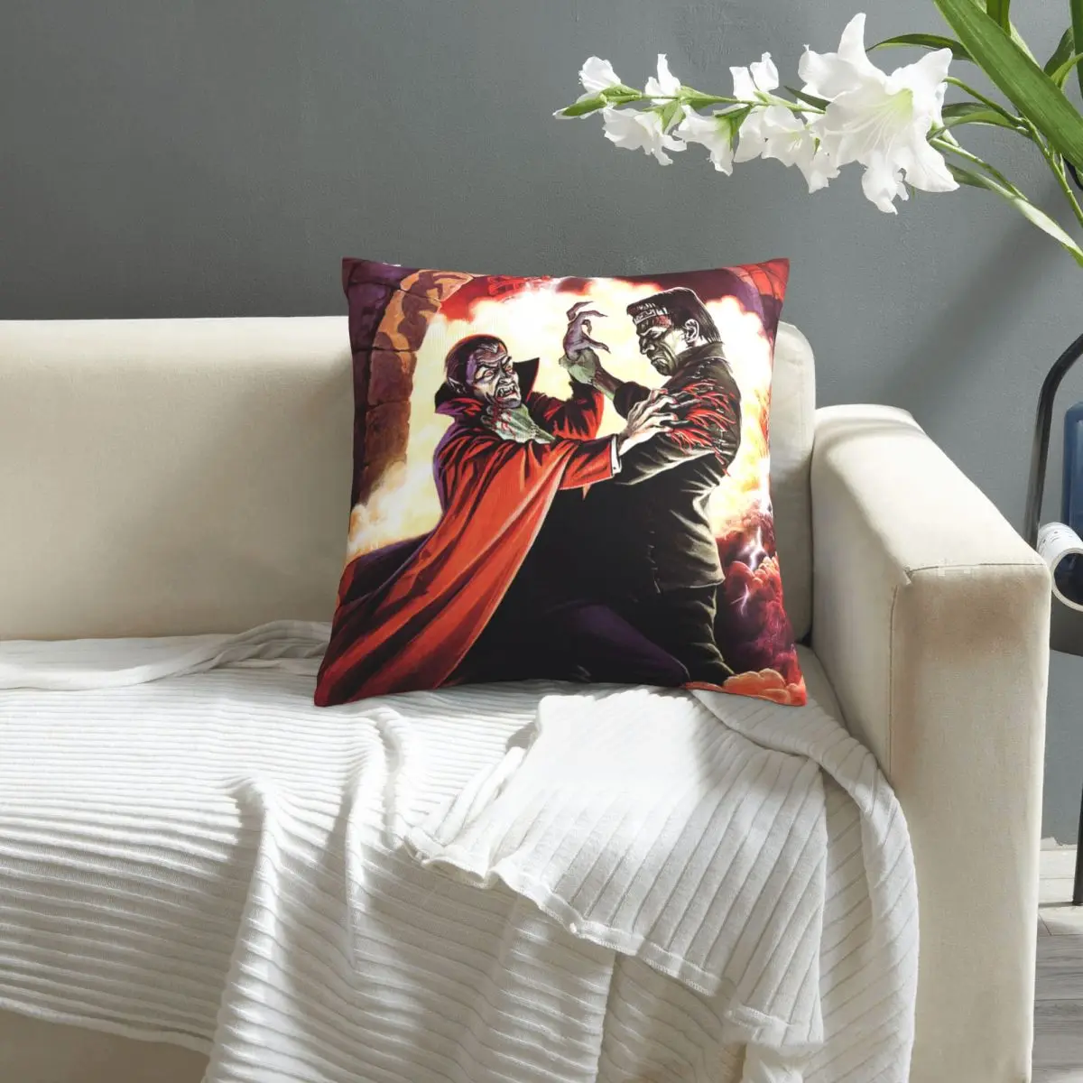 

Хэллоуин Дракула против. Frankenstein, наволочка слева, наволочка с принтом, Наволочка на диванную подушку