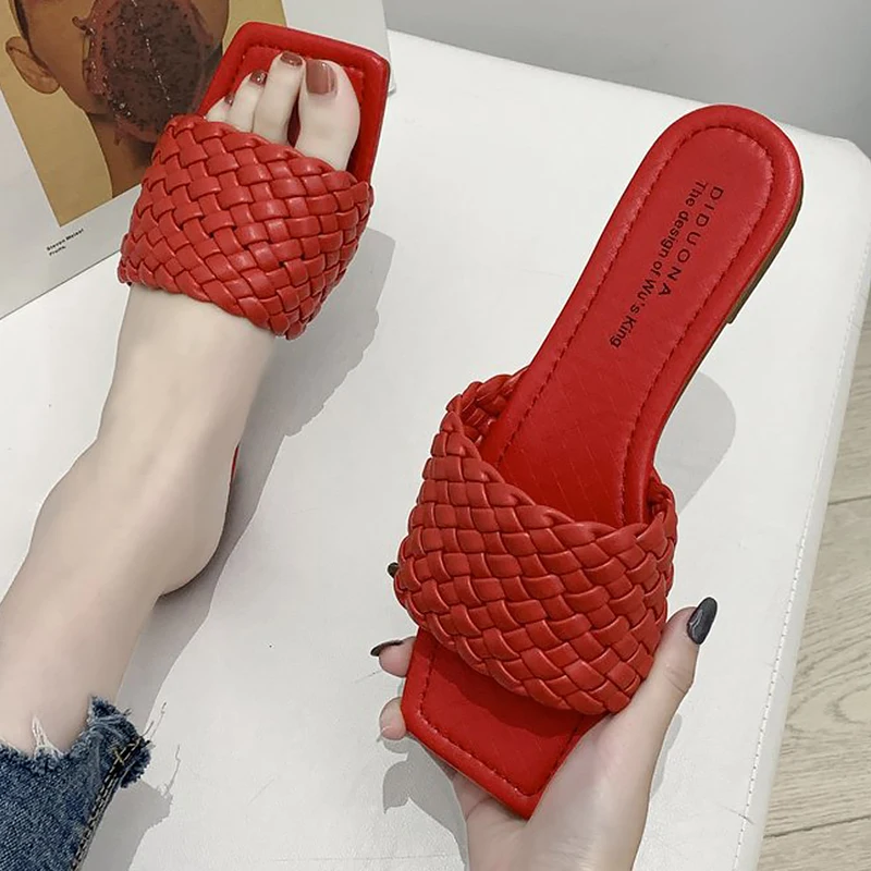 Женские тапочки мюли на плоской подошве Летняя кожаная обувь ручной работы