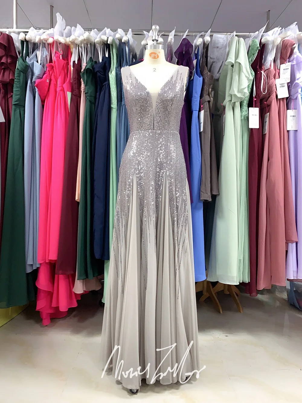 

Grey chiffon Long Evening Dress 2022 V-neck Pleats Sequins different color True picture luckgirls prom dress mocini tailor