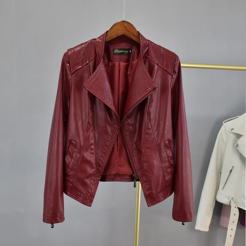 Женская мото-куртка из искусственной кожи винно-Красная приталенная куртка с