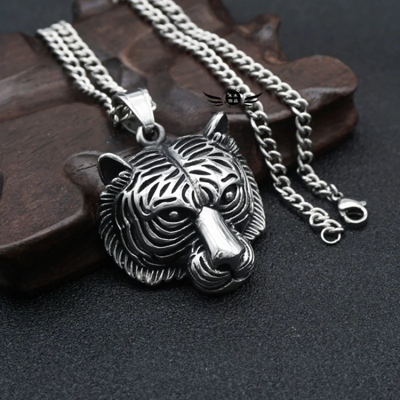 

Men's Fashion Punk Tiger Head Pendant Necklace Jewelry Accessories