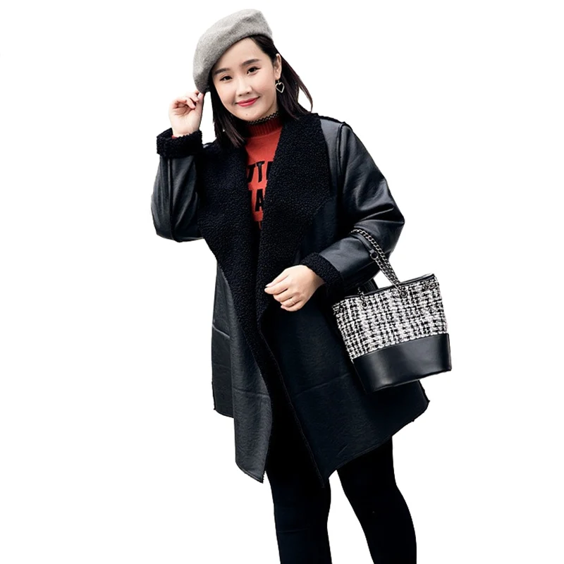 Новинка 2019 женская зимняя кожаная куртка со стразами Женское пальто из