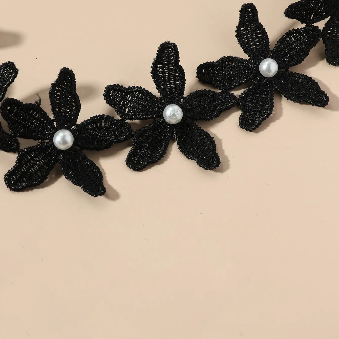 

Black lace tassel lace flower pearl stretch sexy lady body thigh chain girl birthday party travel bar jewelry jewelry 1