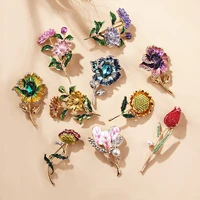 new arrival green or red crystal rhinestones leaf plant brooch pins jewelry for women