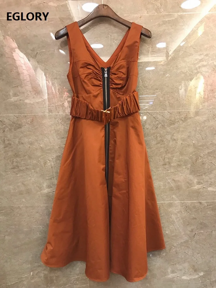 Женское Хлопковое платье с V образным вырезом черное или зеленое трапеция без