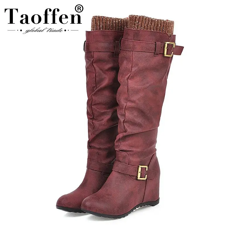 Женские сапоги до колена Taoffen зимние теплые в стиле ретро на танкетке без