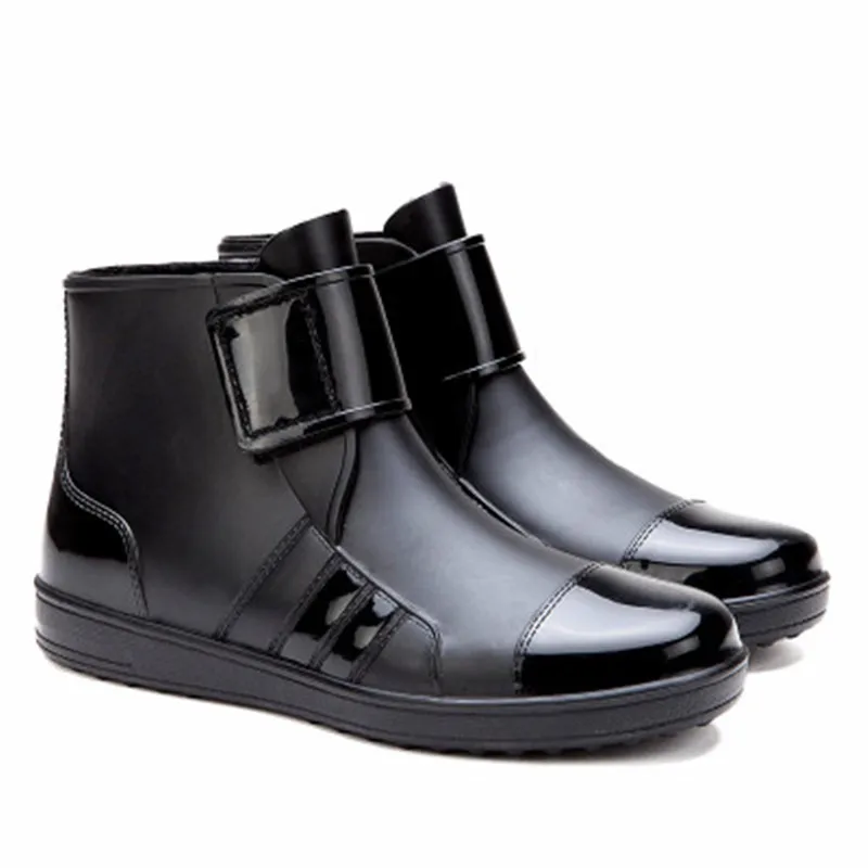 Мужские непромокаемые ботинки на плоской подошве черные или синие теплые