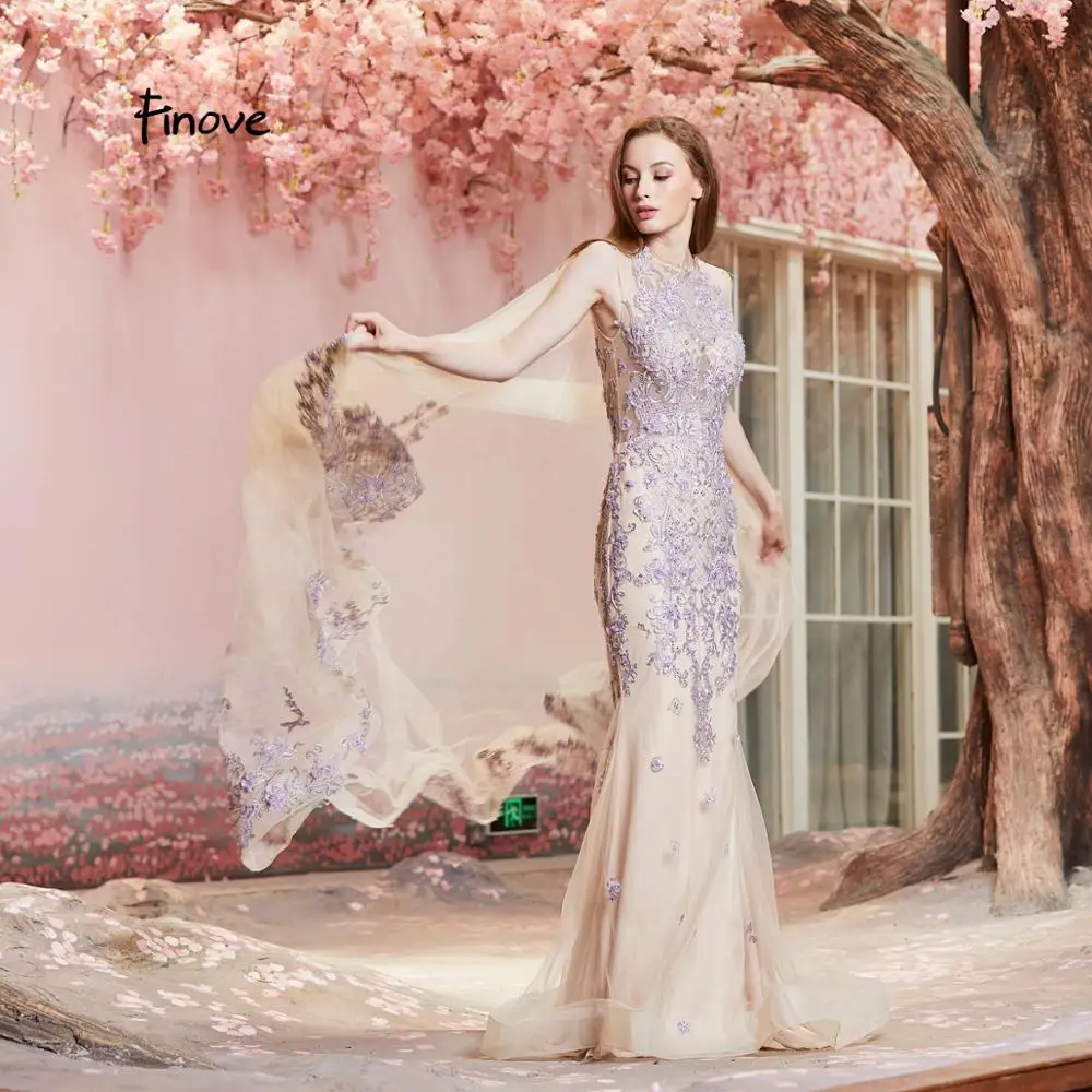 Женское вечернее платье с юбкой-годе круглым вырезом и накидкой | Свадьбы