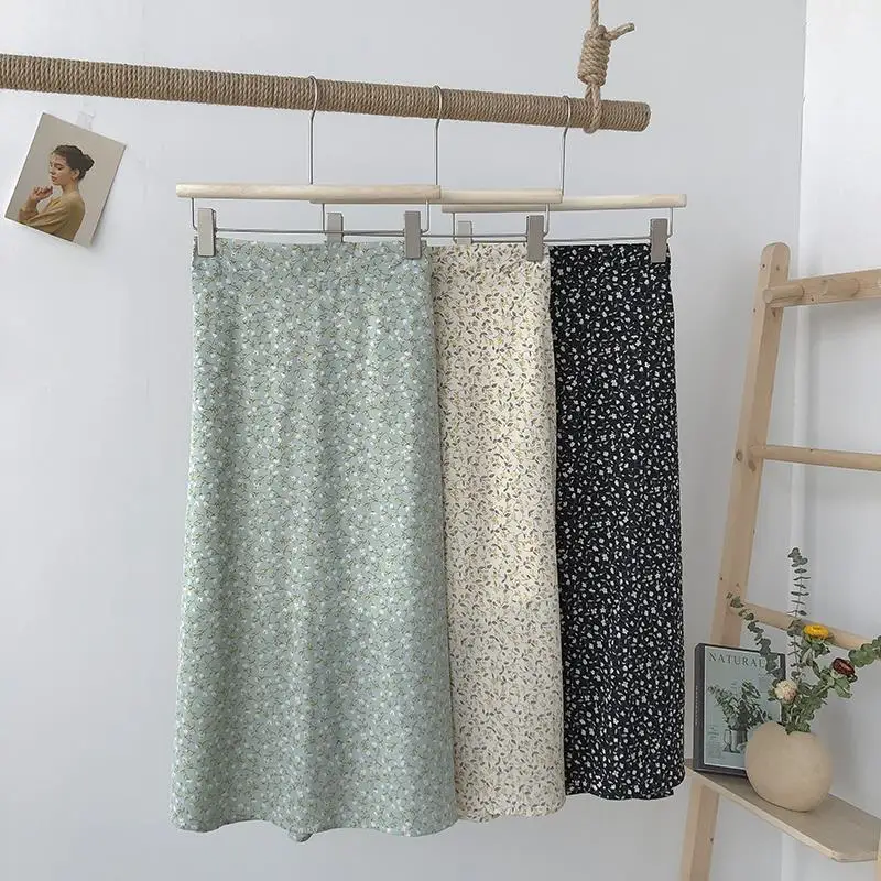 

Floral skirt summer 2021 new Korean high waist thin Chiffon medium length A-line skirt Fairy Dress