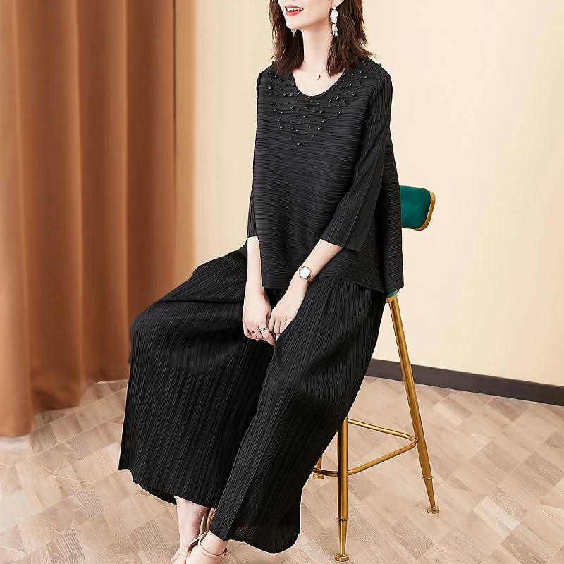 Pant Suits Plus Size Women Spring Summer Fashion Round Neck 3/4 Sleeve Beading Top + Elastic Waist Miyake Pleated Pants Set