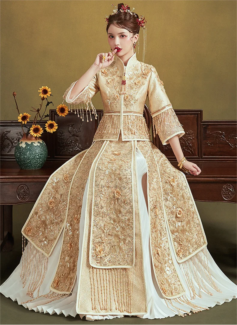 Китайское традиционное свадебное платье с золотым драконом и фениксом банкетное