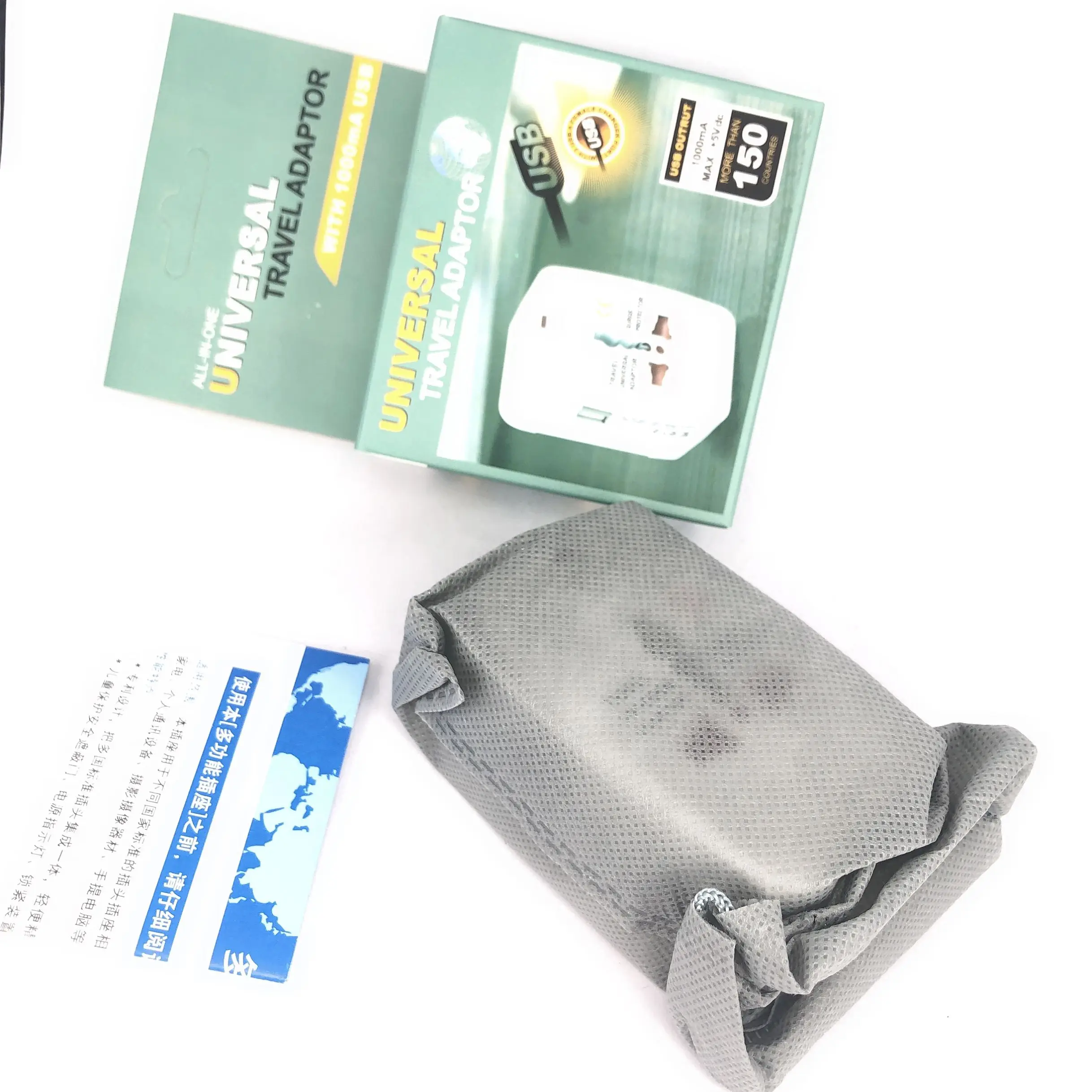 Универсальный переходник с двумя USB-портами универсальное зарядное устройство