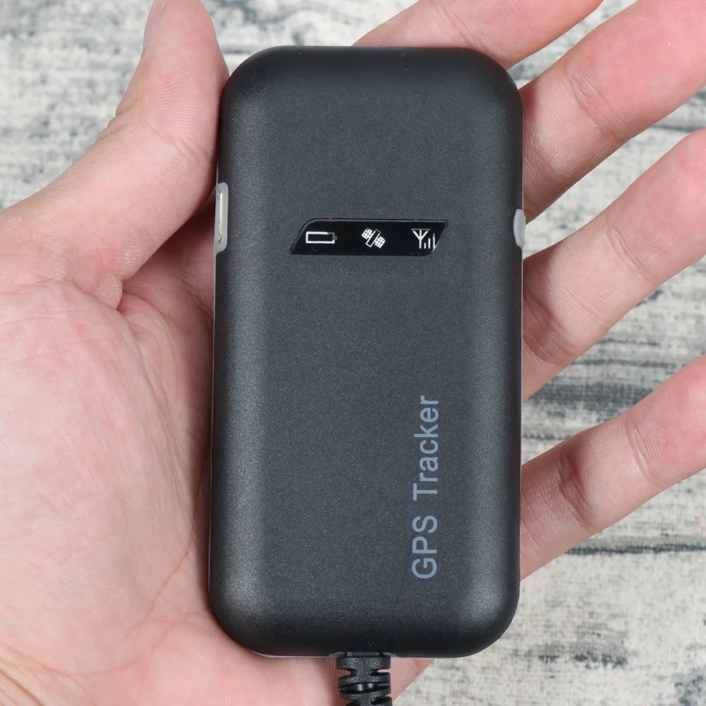

with Real Time Function Car Tracking Device and Car Locator