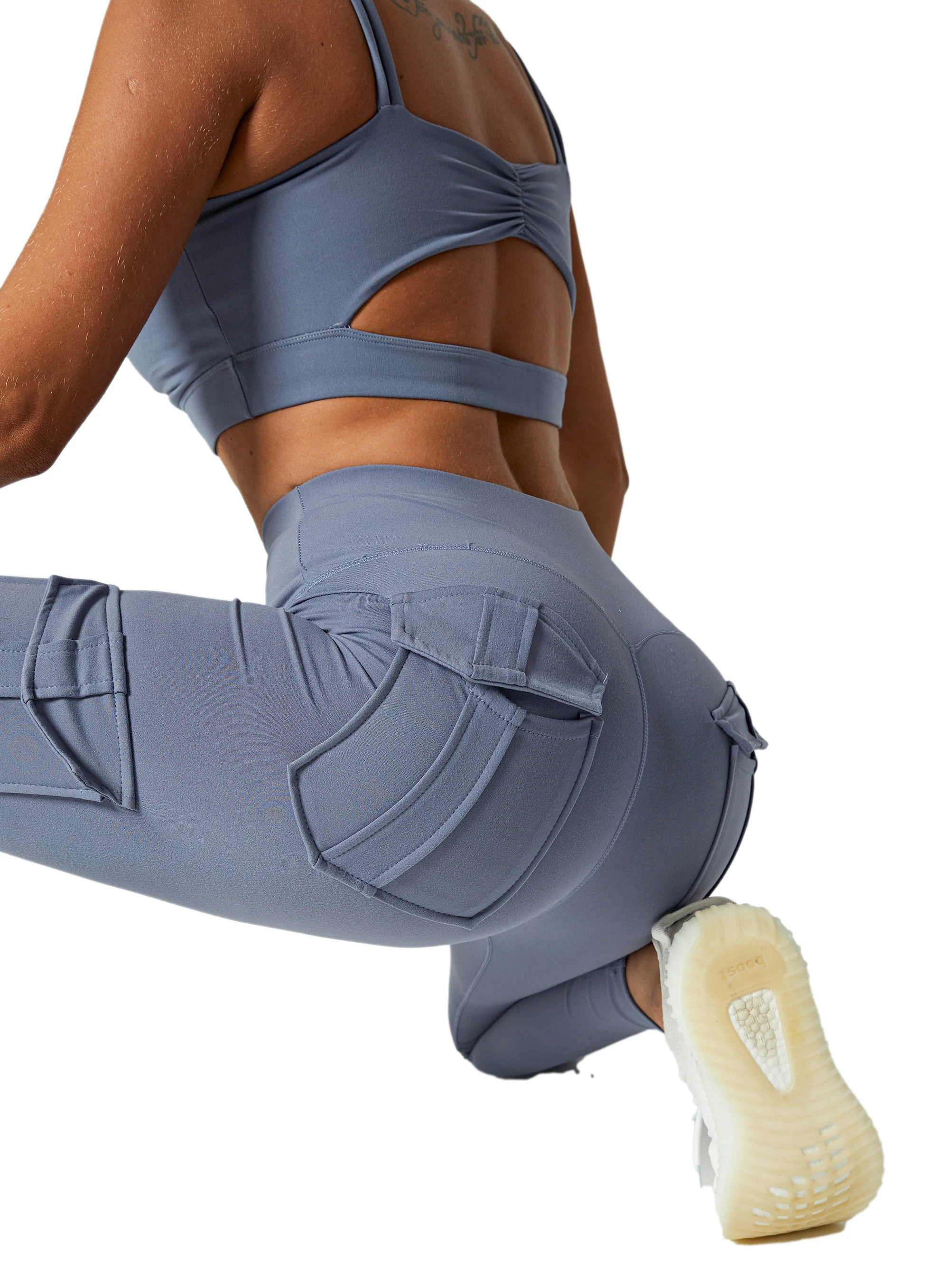 Женские леггинсы с карманами для фитнеса однотонные высокой талией и эффектом