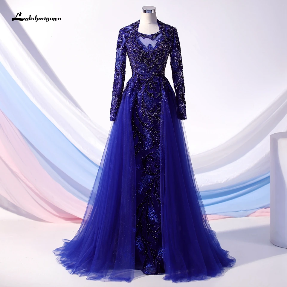 Женское платье для выпускного вечера синее с длинным рукавом и стразами