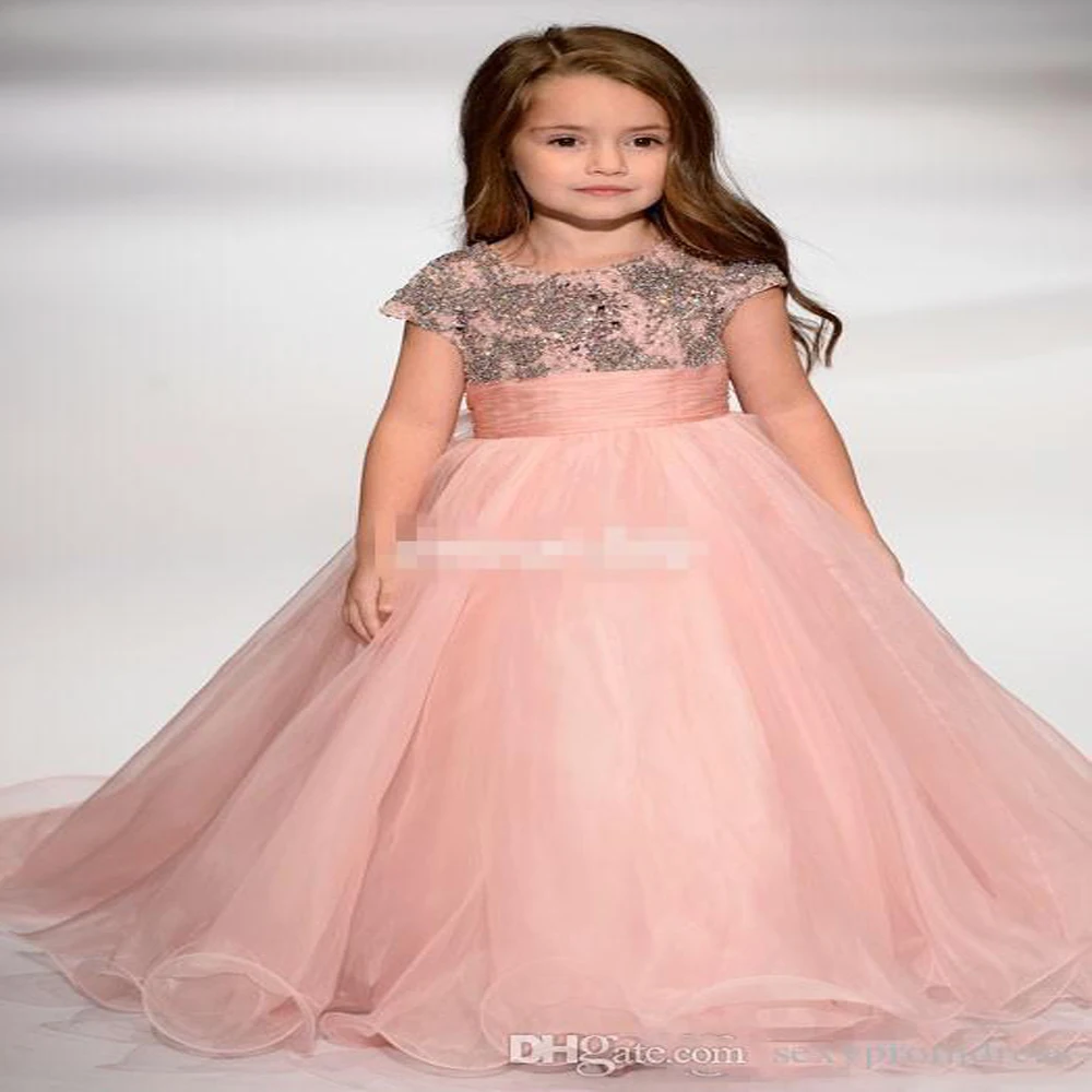 

Dusty Pink Sequins Beaded Girls Pageant Gowns Cap Sleeve Organza Ruffles Flower Girl Dresses For Wedding Baby First Communion Dr