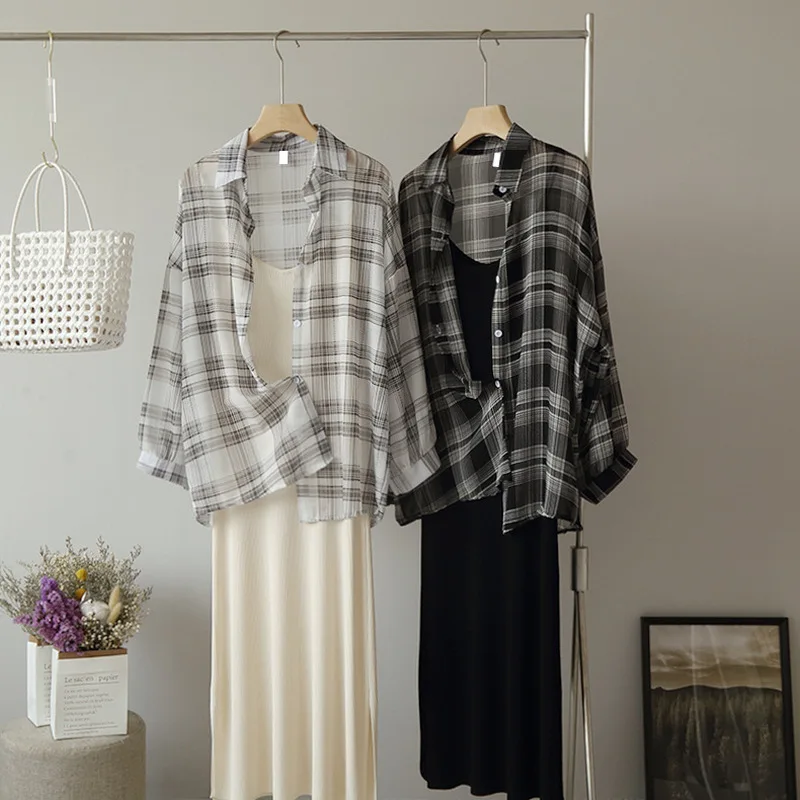 

Women Chiffon Plaid Blouses Loose Long Sleeve Turn-down Collar Leisure Shirt Summer Thin Fashion Tops