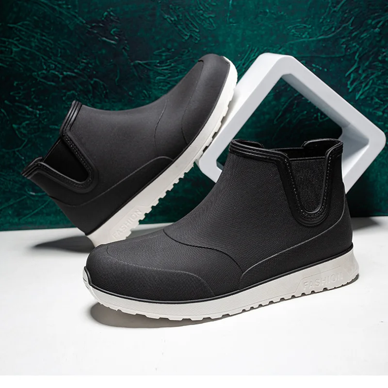 

Rain boots man rubber boots fashion ankle boots round toe plarform outdoor boots anti-slip slip in rainshoes men fishing boots