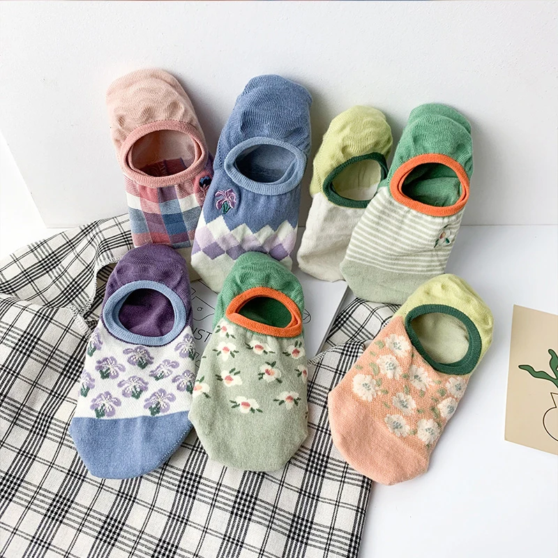 

Women Socks Kawaii Summer New Flower Socks Soft Silk Thin Transparent Ankle Socks Breathable Solid Invisible Socks