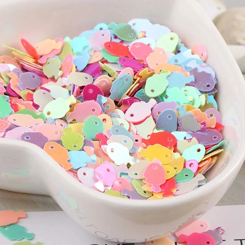 

10g/720Pcs/Bag 5*7mm Colorful Fish Sequins PVC Paillettes DIY Fittings Needlework Craft Costume Jewelery Lentejuelas Accessories