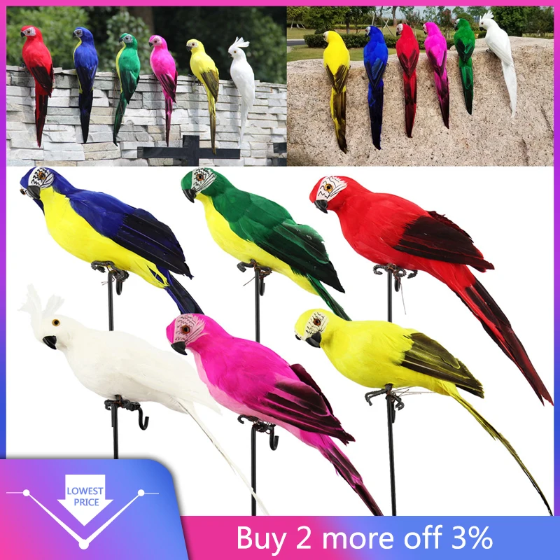 Красочные поддельные попугаи искусственный модель птицы на открытом воздухе
